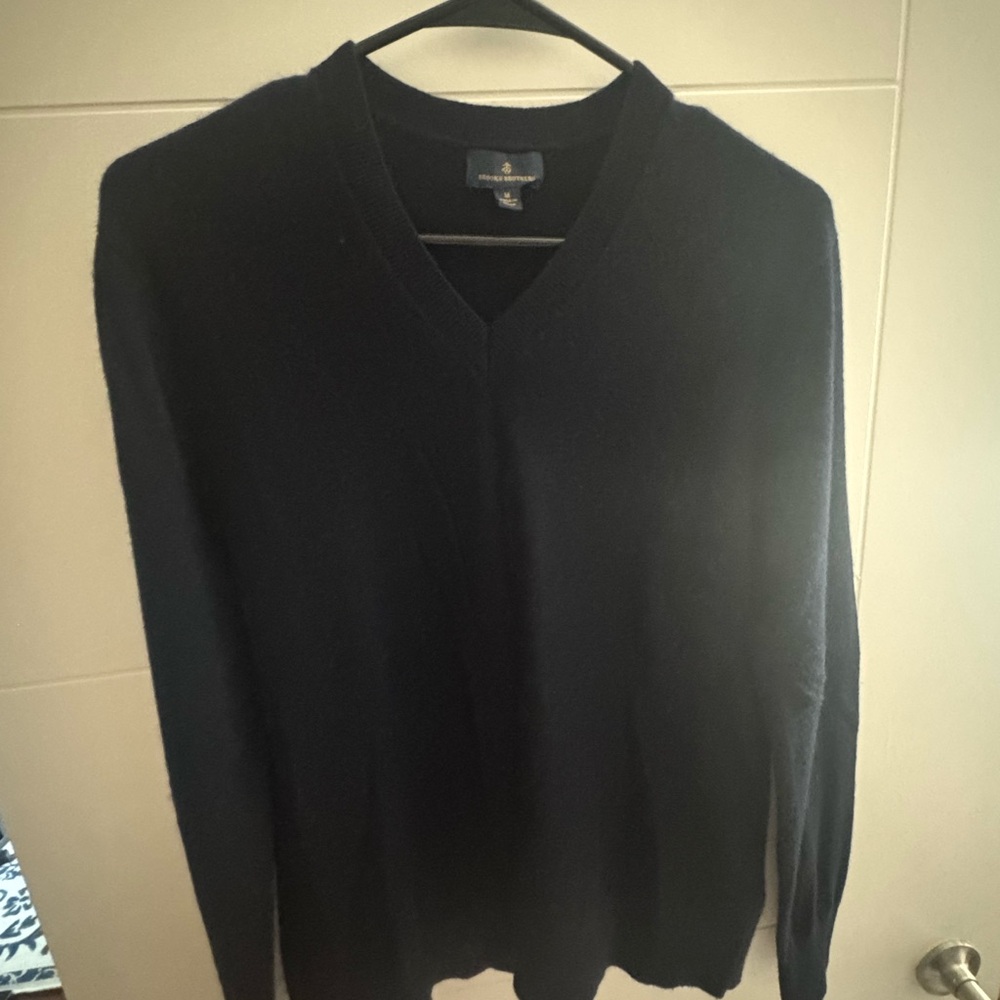 Brooks Brothers Black V-Neck Sweater Classic Knit medium Men’s